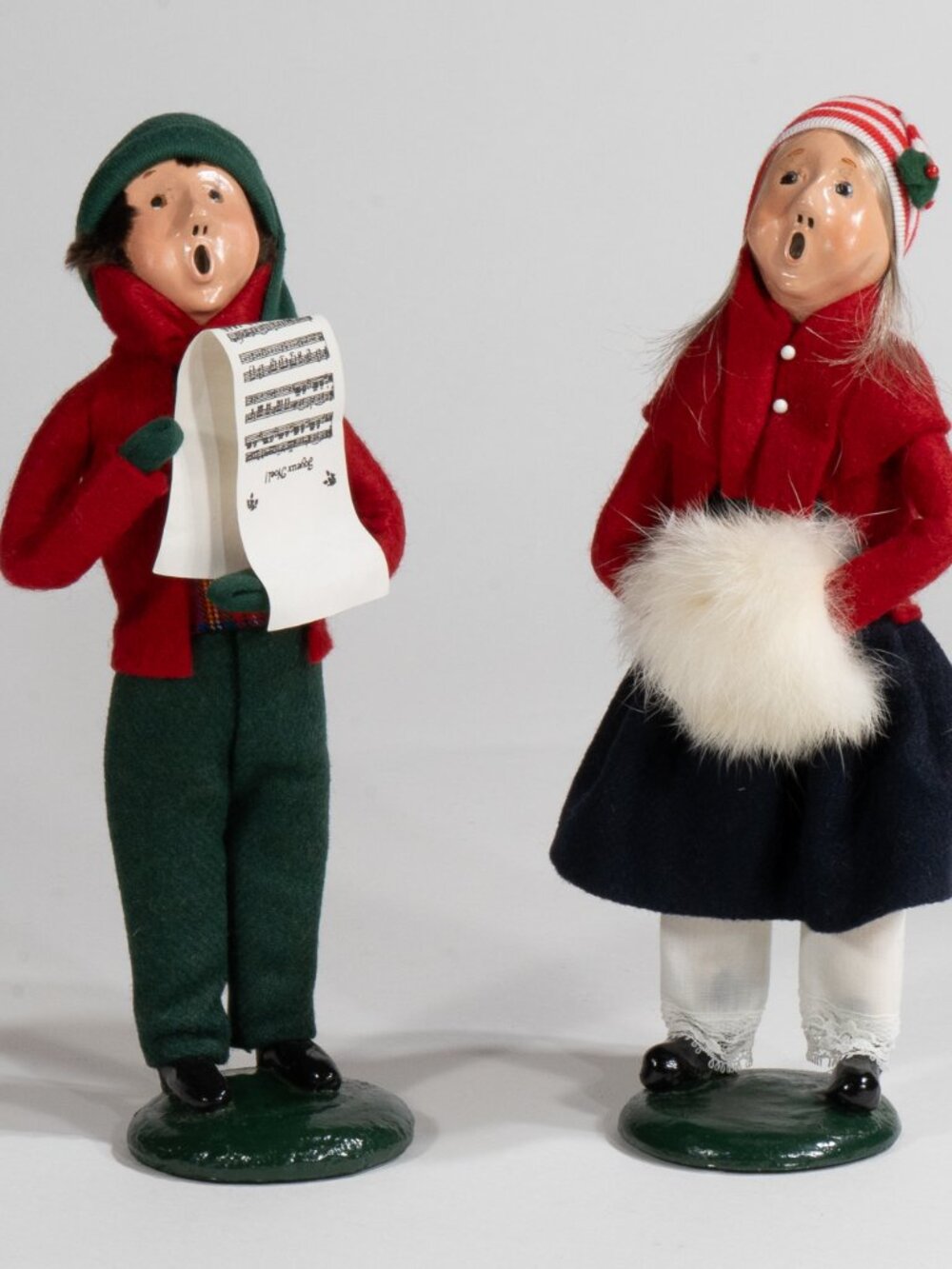 Vintage Byers Choice Carolers, Set of 2, 1986